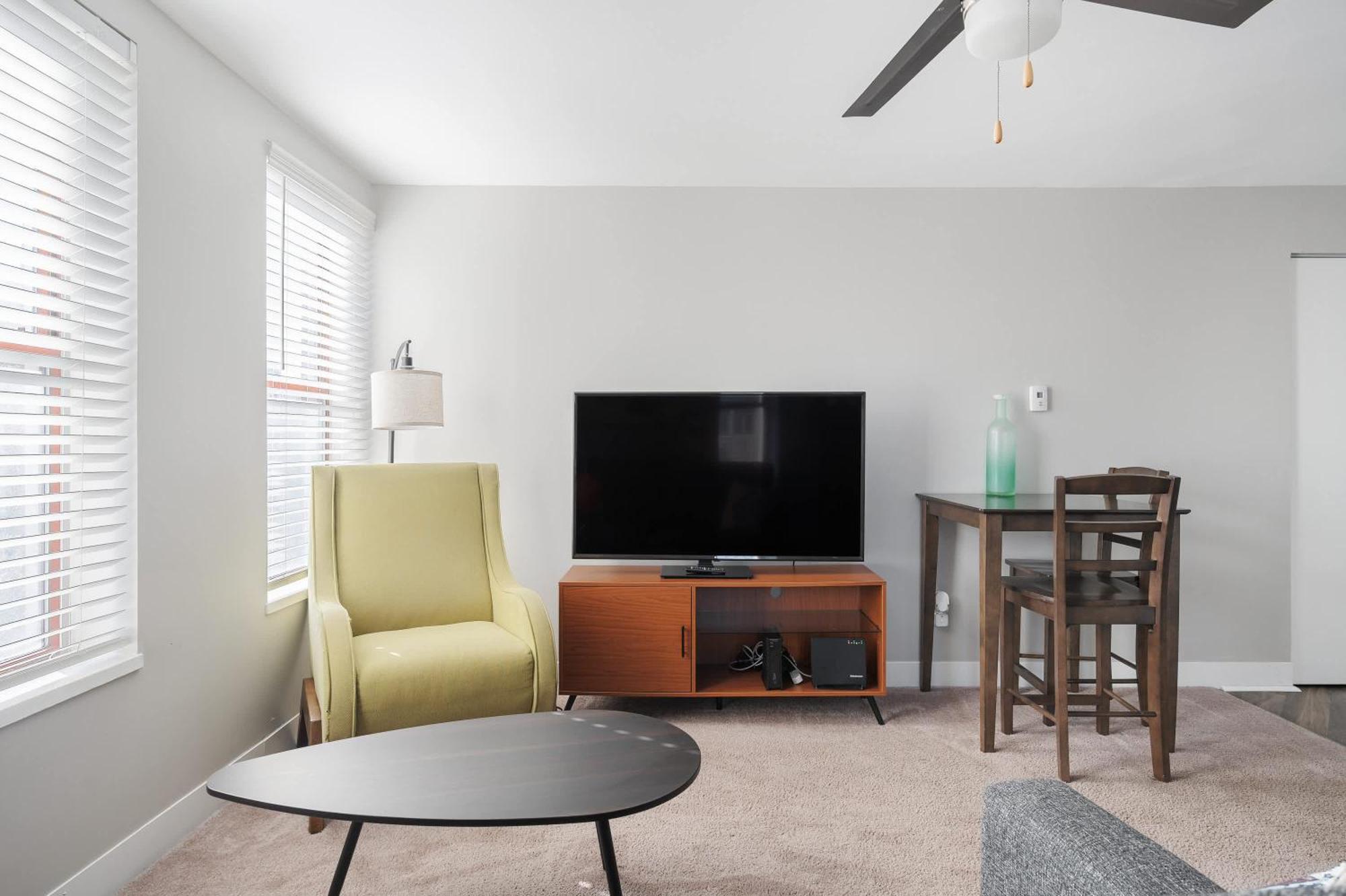 Modern Mass Ave 1Br Apartment With Kitchen Indianapolis Kültér fotó
